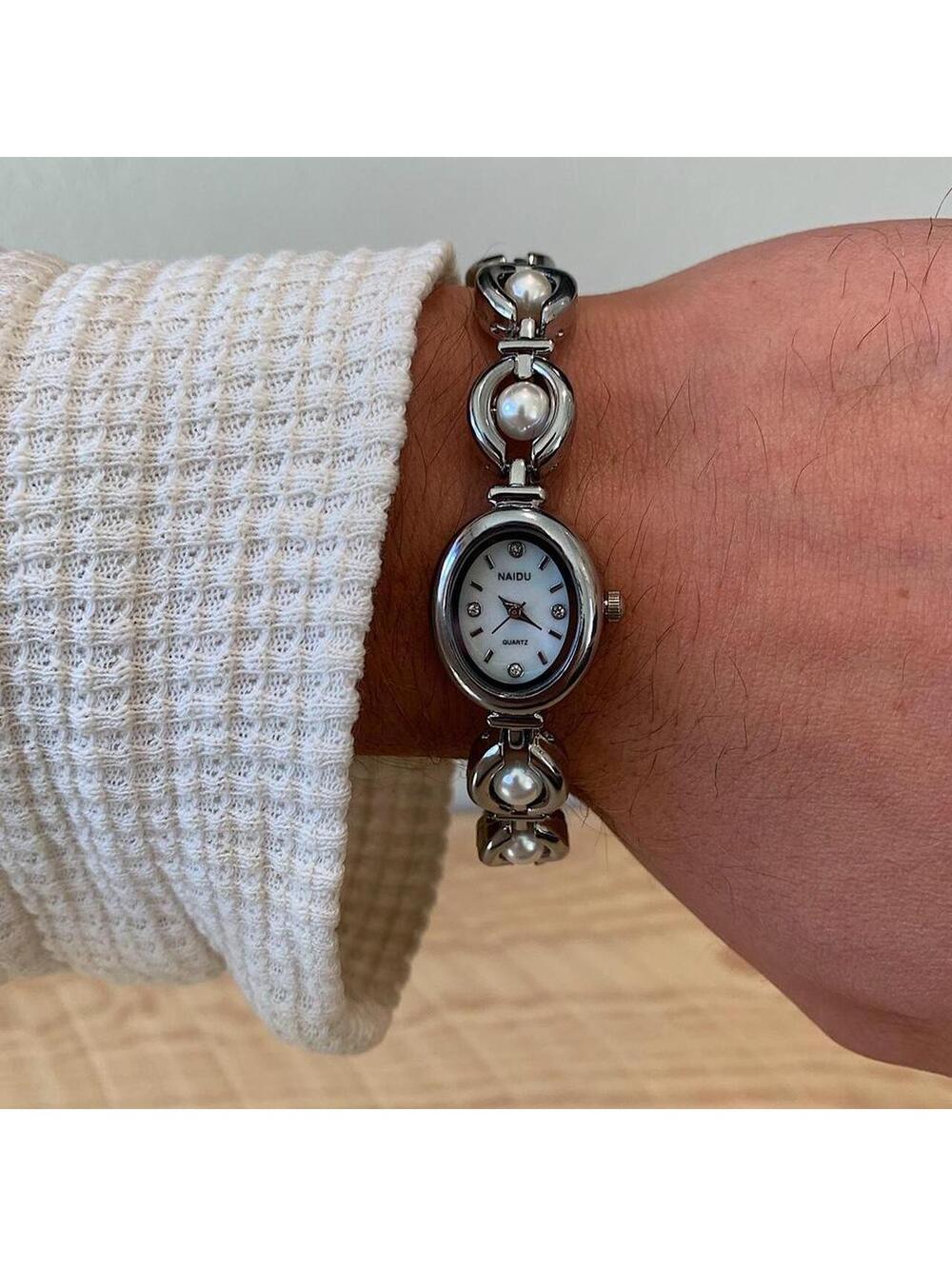 Luxury Y2K style Silver round stainless steel quartz pearl stone charm watch - Picture 6 of 8